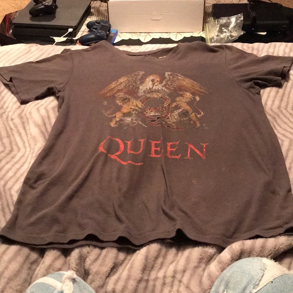 Queen Shirt